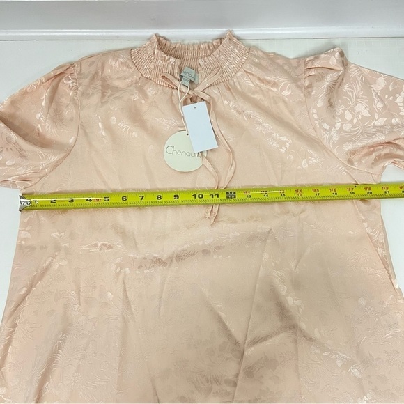 Chenault Smocked Tie Neck Jacquard Top L NWT - Picture 7 of 8